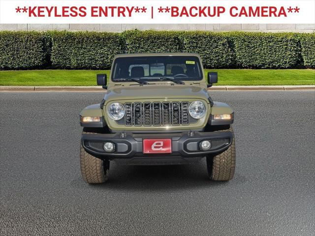 2025 Jeep Gladiator GLADIATOR NIGHTHAWK 4X4 2025 Jeep Gladiator GLADIATOR NIGHTHAWK 4X4
