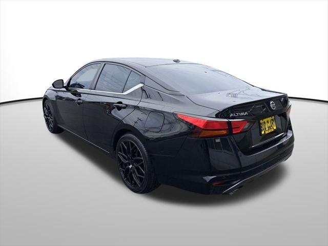 2020 Nissan Altima SR FWD 2020 Nissan Altima SR FWD