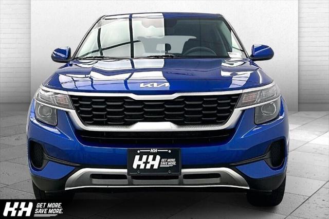 2023 Kia Seltos LX 2023 Kia Seltos LX