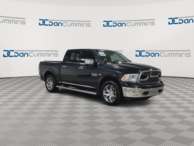 2017 RAM 1500 Limited Crew Cab 4x4 57 Box