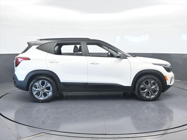 2024 Kia Seltos S 2024 Kia Seltos S