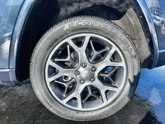 2021 Jeep Grand Cherokee Overland 4X4 2021 Jeep Grand Cherokee Overland 4X4