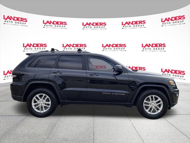 2017 Jeep Grand Cherokee Laredo 4x4