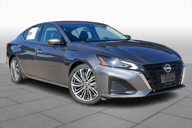 2023 Nissan Altima SL FWD