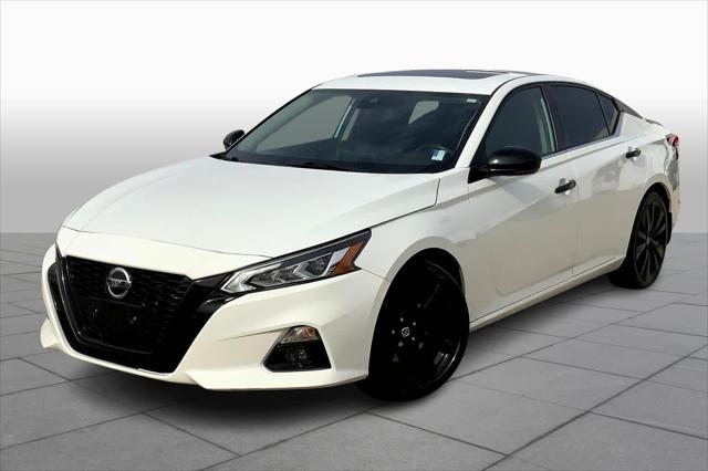 2022 Nissan Altima SR FWD 2022 Nissan Altima SR FWD