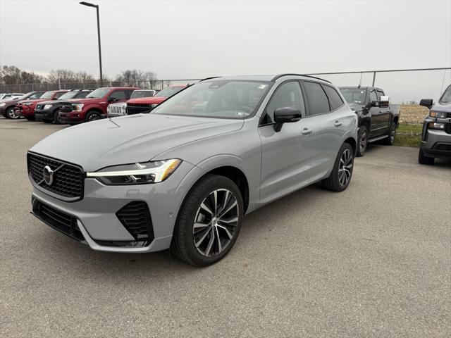 2025 Volvo XC60 B5 Plus 2025 Volvo XC60 B5 Plus