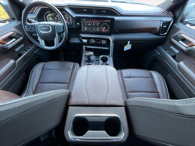 2023 GMC Sierra 1500 4WD Crew Cab Standard Box Denali