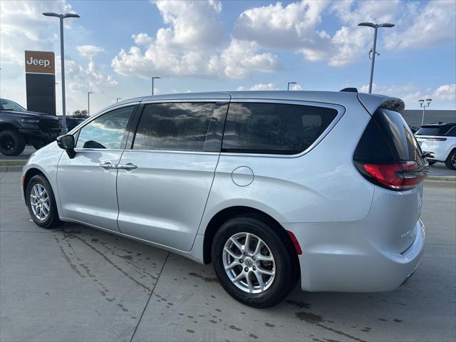 2024 Chrysler Pacifica Touring L 2024 Chrysler Pacifica Touring L