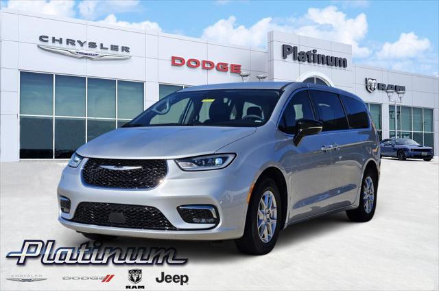 2024 Chrysler Pacifica Touring L 2024 Chrysler Pacifica Touring L