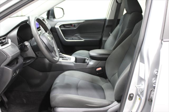 2024 Toyota RAV4 LE 2024 Toyota RAV4 LE