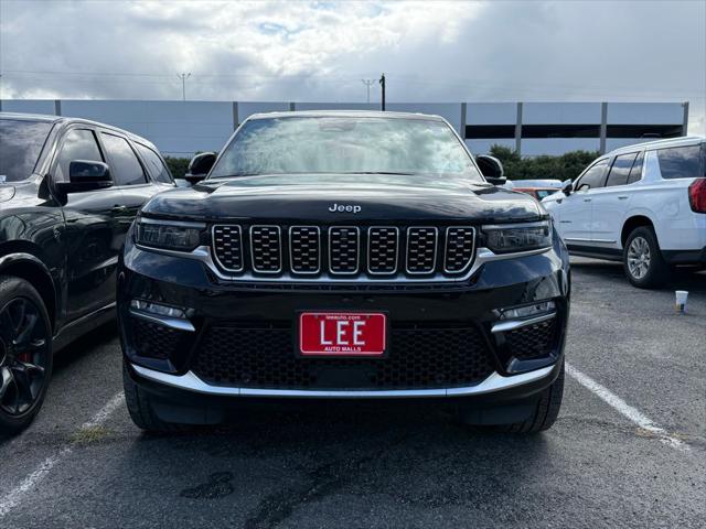 2022 Jeep Grand Cherokee Summit Reserve 4x4 2022 Jeep Grand Cherokee Summit Reserve 4x4