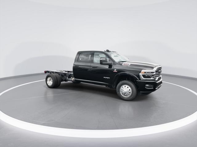 2026 RAM Ram 3500 Chassis Cab RAM 3500 BIG HORN CREW CAB CHASSIS 4X4 60 CA 2026 RAM Ram 3500 Chassis Cab RAM 3500 BIG HORN CREW CAB CHASSIS 4X4 60 CA