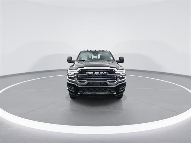 2026 RAM Ram 3500 Chassis Cab RAM 3500 BIG HORN CREW CAB CHASSIS 4X4 60 CA 2026 RAM Ram 3500 Chassis Cab RAM 3500 BIG HORN CREW CAB CHASSIS 4X4 60 CA