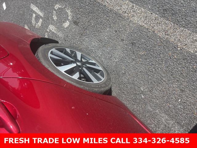 2021 Nissan Versa SR Xtronic CVT