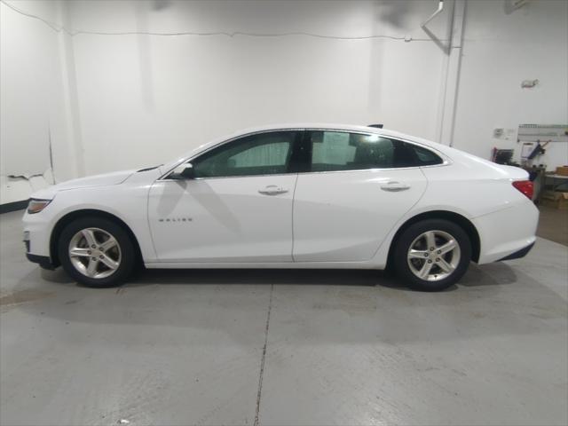 2022 Chevrolet Malibu FWD 1FL