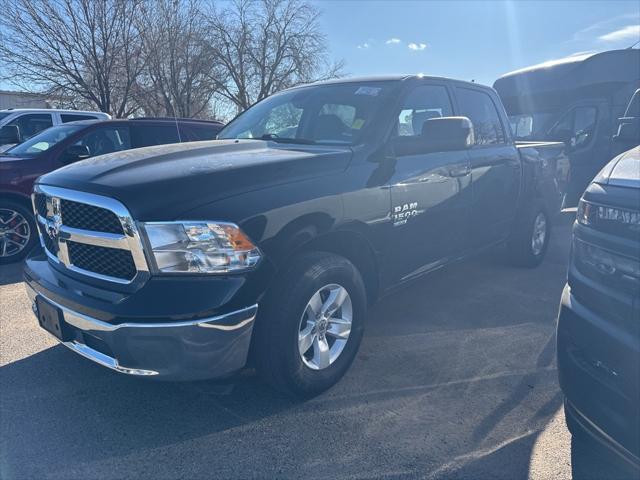 2023 RAM 1500 Classic SLT Crew Cab 4x4 57 Box