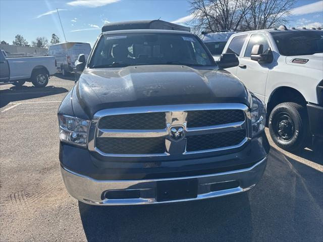 2023 RAM 1500 Classic SLT Crew Cab 4x4 57 Box