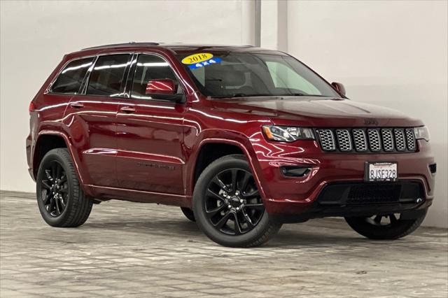 2018 Jeep Grand Cherokee Altitude 4x4 2018 Jeep Grand Cherokee Altitude 4x4