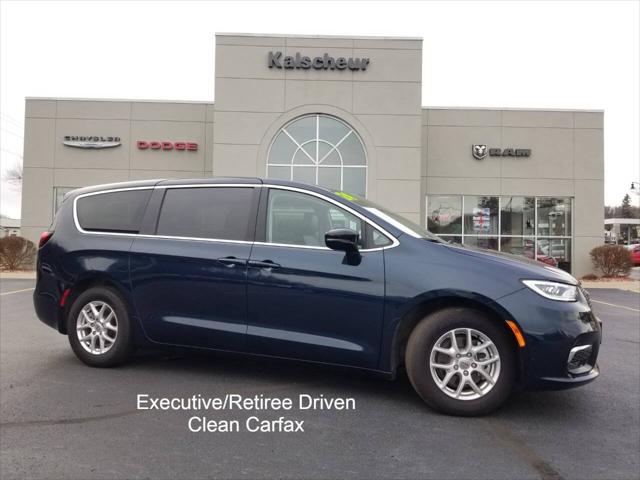 2024 Chrysler Pacifica Touring L 2024 Chrysler Pacifica Touring L