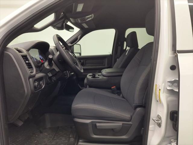 2025 Ram 2500 Tradesman Crew Cab 4x4 6'4" Box