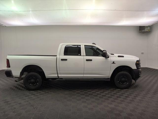 2025 Ram 2500 Tradesman Crew Cab 4x4 6'4" Box