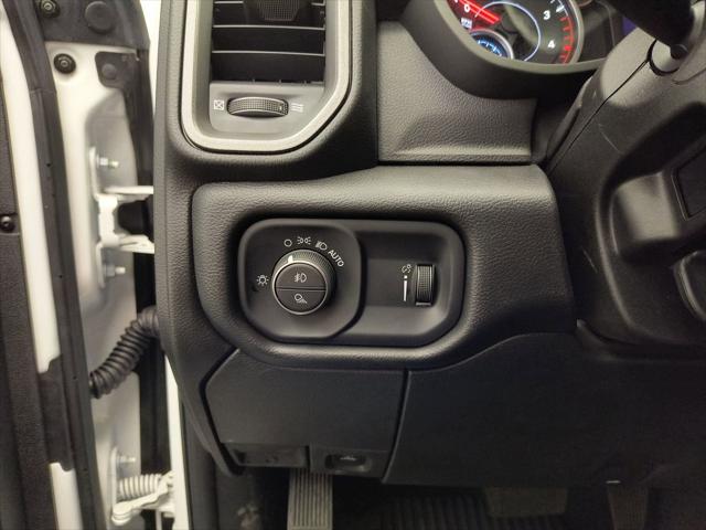 2025 Ram 2500 Tradesman Crew Cab 4x4 6'4" Box