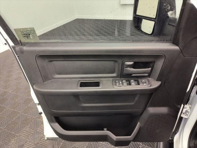 2025 Ram 2500 Tradesman Crew Cab 4x4 6'4" Box