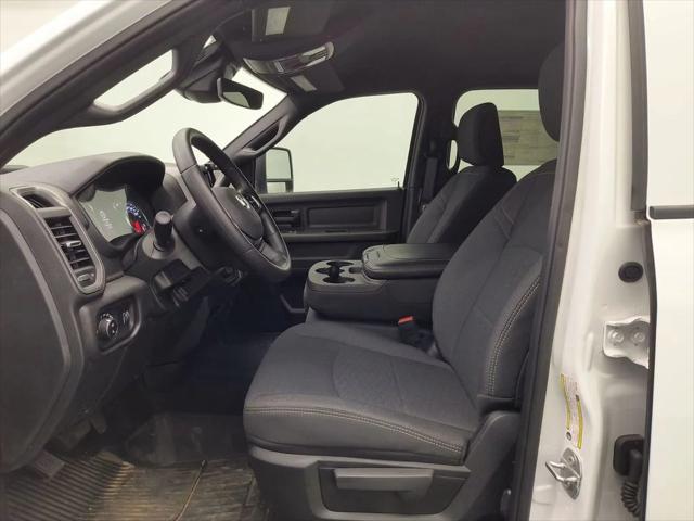 2025 Ram 2500 Tradesman Crew Cab 4x4 6'4" Box