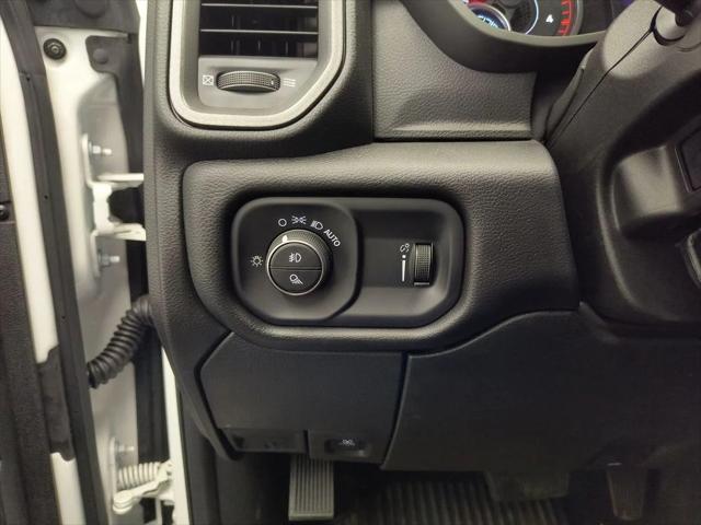 2025 Ram 2500 Tradesman Crew Cab 4x4 6'4" Box