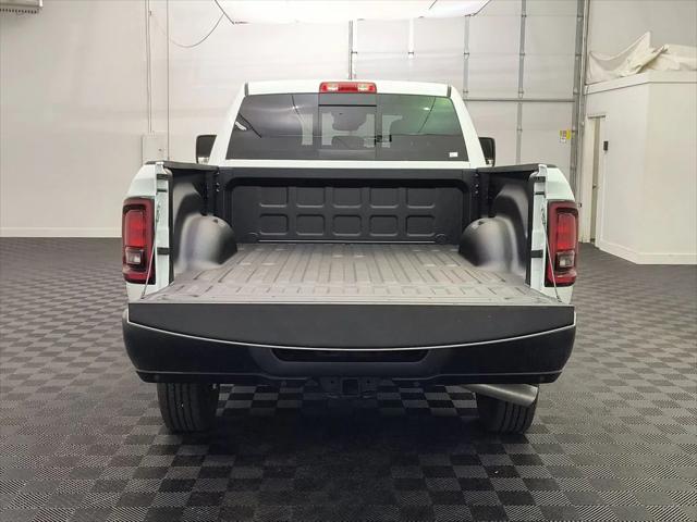 2025 Ram 2500 Tradesman Crew Cab 4x4 6'4" Box