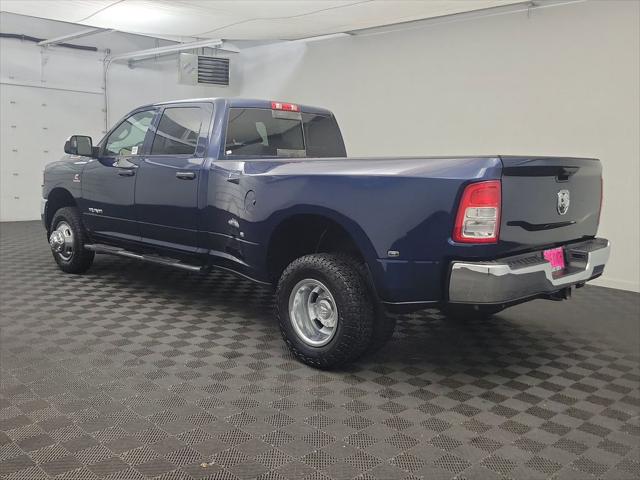 2022 RAM 3500 Tradesman Crew Cab 4x4 8 Box