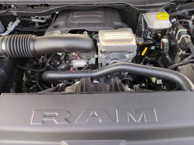 2026 Ram 1500 Big Horn Crew Cab 4x4 5'7" Box