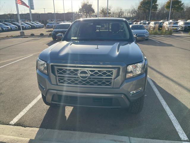 2022 Nissan Frontier Crew Cab SV 4x4
