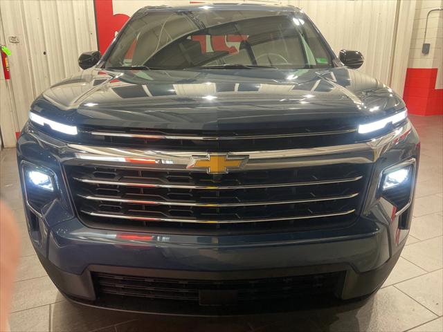 2025 Chevrolet Traverse FWD LT