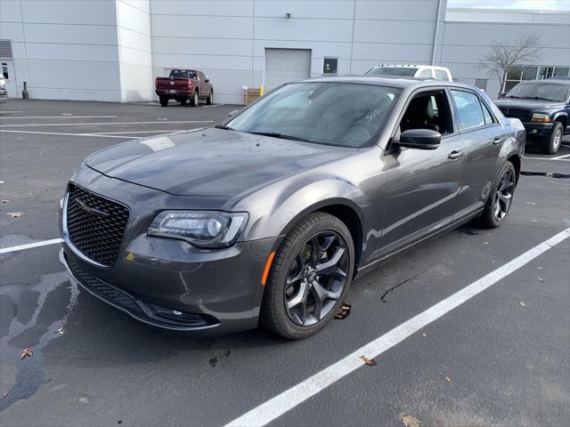 2023 Chrysler 300 300S 2023 Chrysler 300 300S