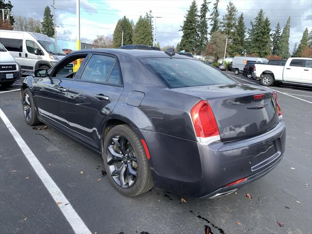 2023 Chrysler 300 300S 2023 Chrysler 300 300S