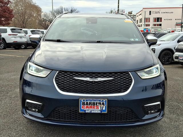 2024 Chrysler Pacifica Hybrid Pinnacle 2024 Chrysler Pacifica Hybrid Pinnacle