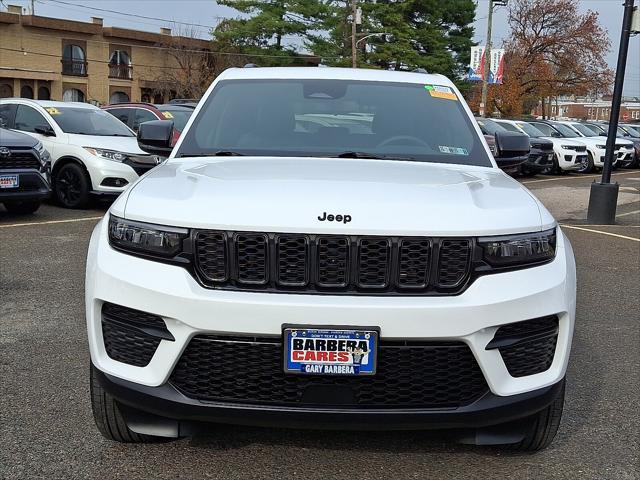 2024 Jeep Grand Cherokee Altitude 4x2 2024 Jeep Grand Cherokee Altitude 4x2