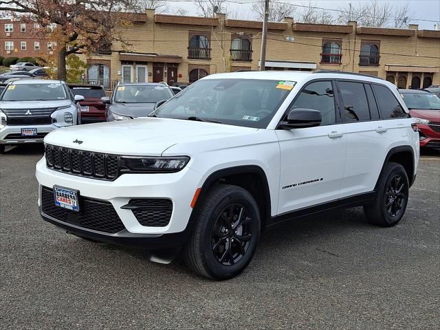 2024 Jeep Grand Cherokee Altitude 4x2 2024 Jeep Grand Cherokee Altitude 4x2