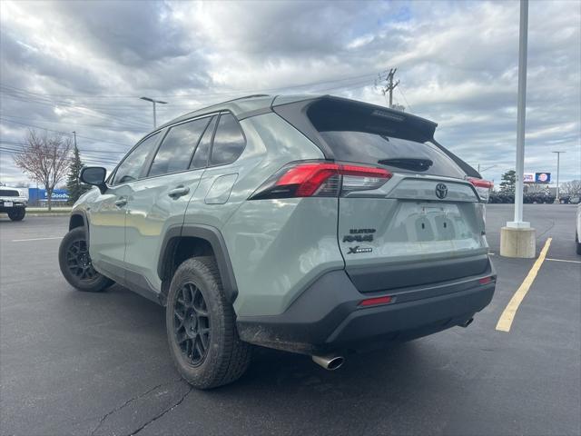 2022 Toyota RAV4 XLE