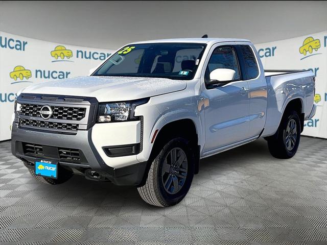 2025 Nissan Frontier King Cab SV 4x4