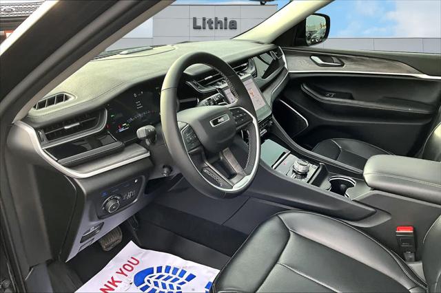 2023 Jeep Grand Cherokee 4xe 30th Anniversary 2023 Jeep Grand Cherokee 4xe 30th Anniversary