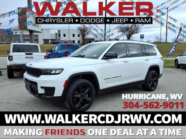 2022 Jeep Grand Cherokee L Altitude 4x4 2022 Jeep Grand Cherokee L Altitude 4x4