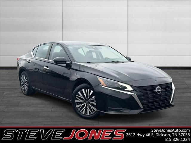 2023 Nissan Altima SV FWD