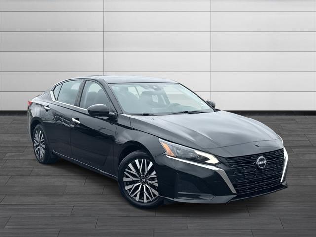 2023 Nissan Altima SV FWD