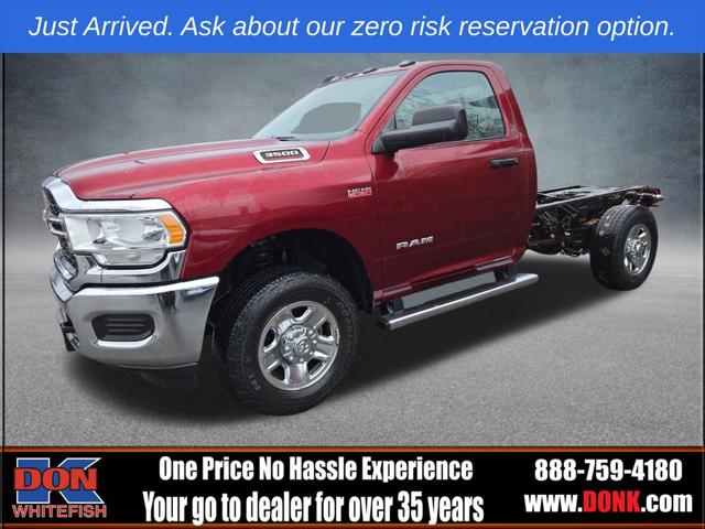2021 RAM 3500 Chassis Tradesman/SLT