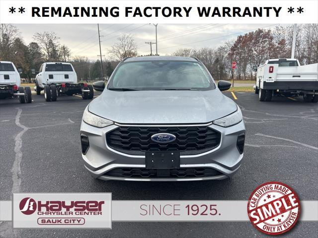 2024 Ford Escape ST-Line 2024 Ford Escape ST-Line