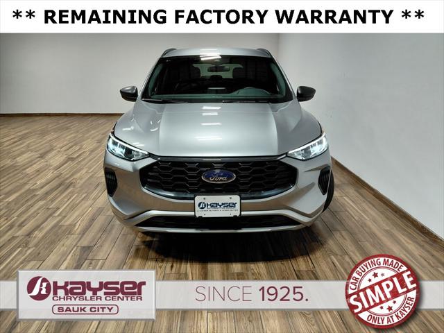 2024 Ford Escape ST-Line 2024 Ford Escape ST-Line