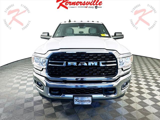 2022 RAM 3500 Big Horn Crew Cab 4x4 8 Box