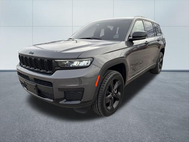 2022 Jeep Grand Cherokee L Altitude 4x4